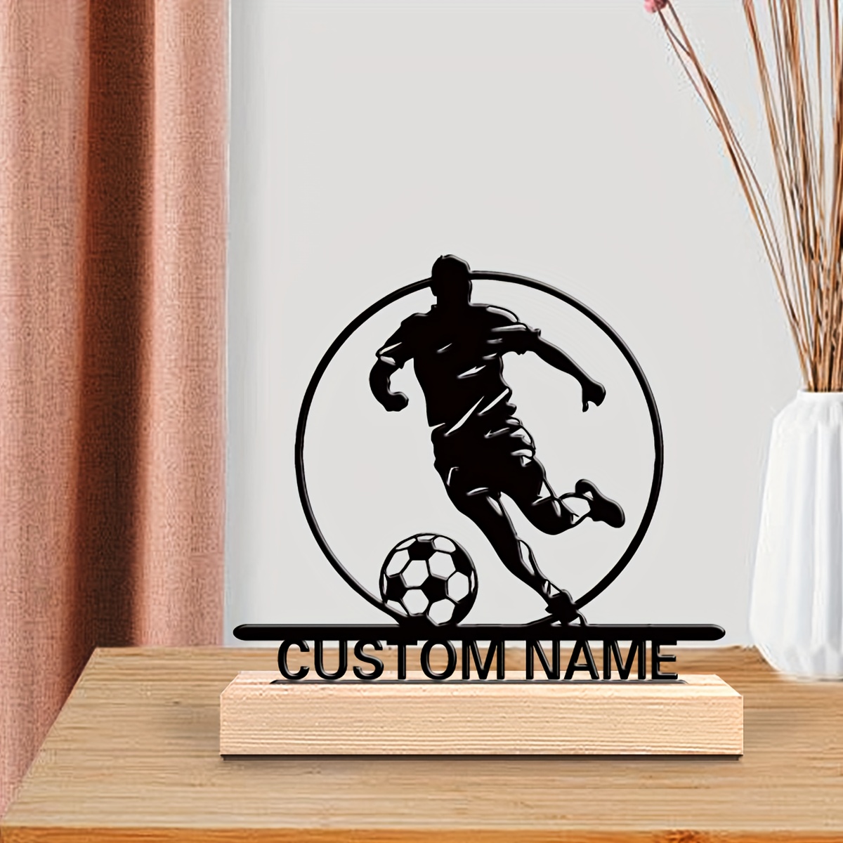 Metalowa statuetka piłkarza z  – Board Game Football recenzja i cena