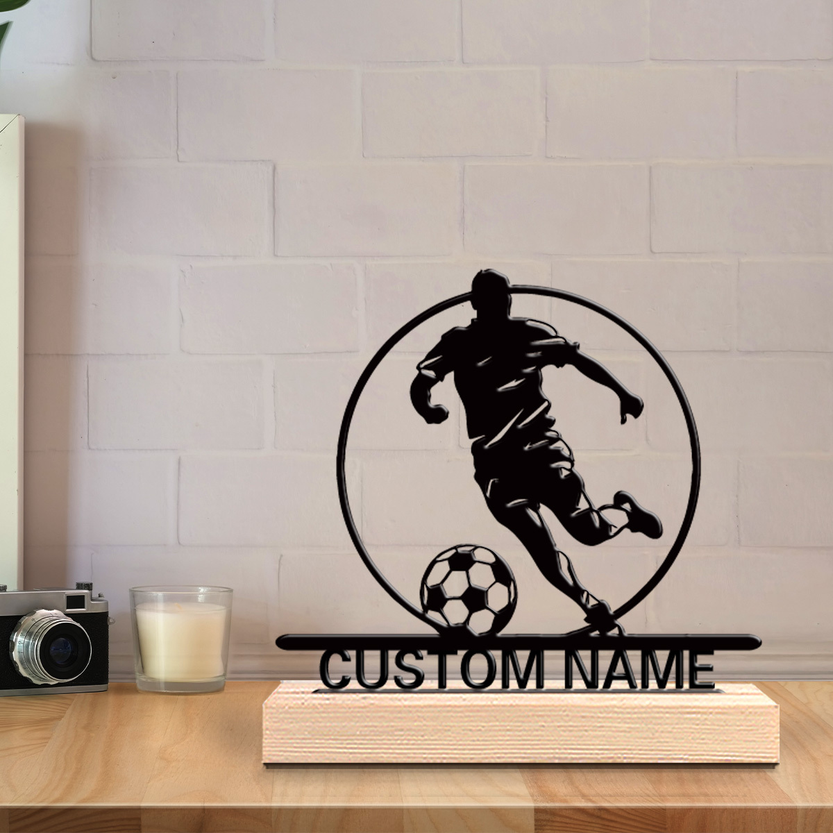 Metalowa statuetka piłkarza z  – Board Game Football recenzja i cena